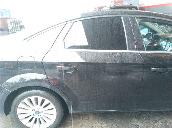 puerta trasera derecha ford mondeo iv sedan 2