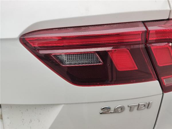 piloto porton trasero derecho volkswagen tigu