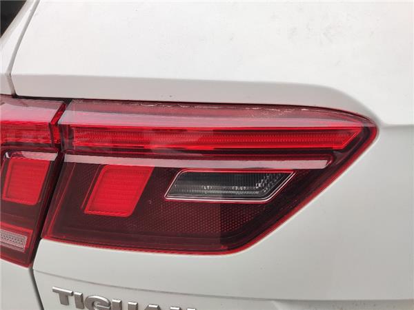 piloto porton trasero izquierdo volkswagen ti