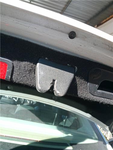 cerradura porton mercedes benz clase c bm 205