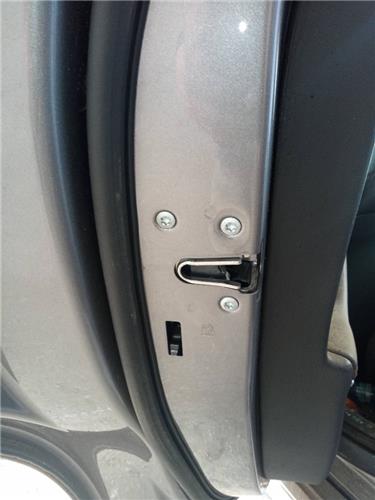 cerradura puerta trasera izquierda mercedes b
