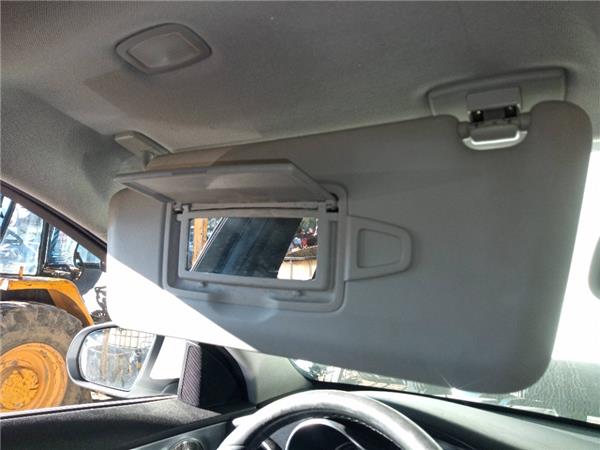 parasol izquierdo mercedes benz clase c bm 20