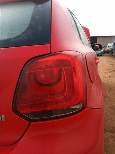 piloto trasero derecho volkswagen polo v 6r1