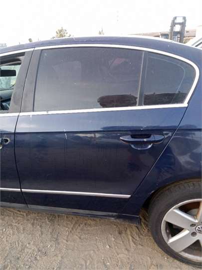 puerta trasera izquierda volkswagen passat be
