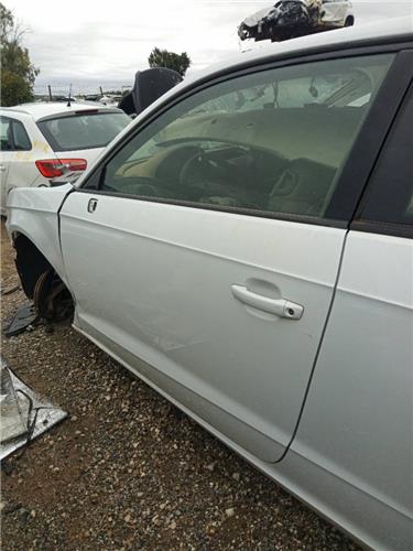 puerta delantera izquierda audi a3 sportback