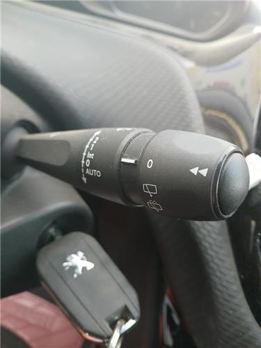 mando limpiaparabrisas peugeot 208 012012 12