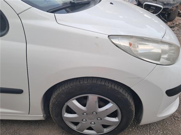 aleta delantera derecha peugeot 207 2006 14