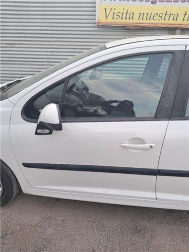 puerta delantera izquierda peugeot 207 2006