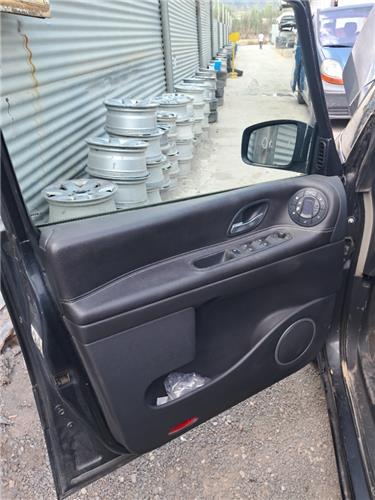 guarnecido puerta delantera izquierda renault