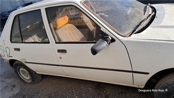 puerta delantera derecha peugeot 205 berlina