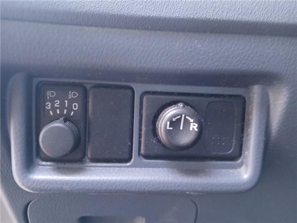 mando de luces nissan primera berlina p12 122
