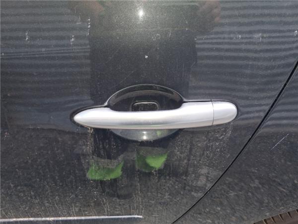 maneta exterior trasera izquierda renault gra