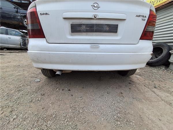 paragolpes trasero opel astra f classic fastb