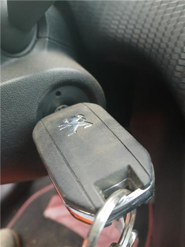 clausor peugeot 208 012012 12 allure 12 ltr