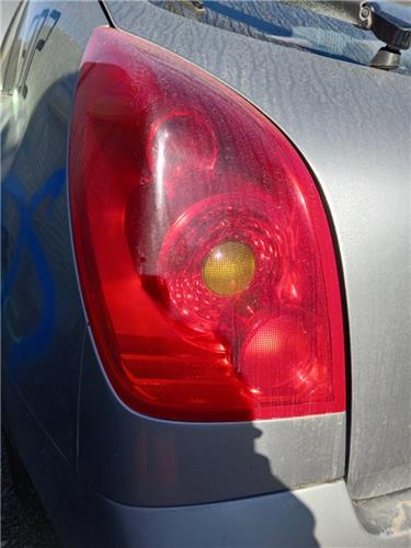 piloto trasero izquierdo nissan primera berli