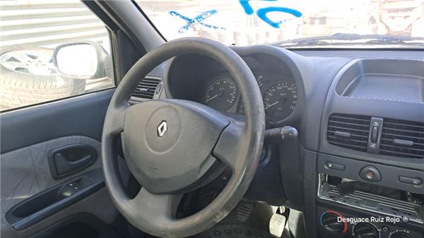 salpicadero renault clio ii fase ii bcb0 2001