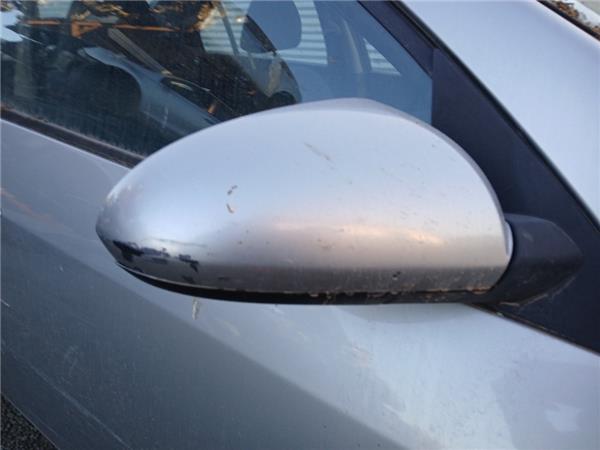 retrovisor electrico derecho nissan primera b