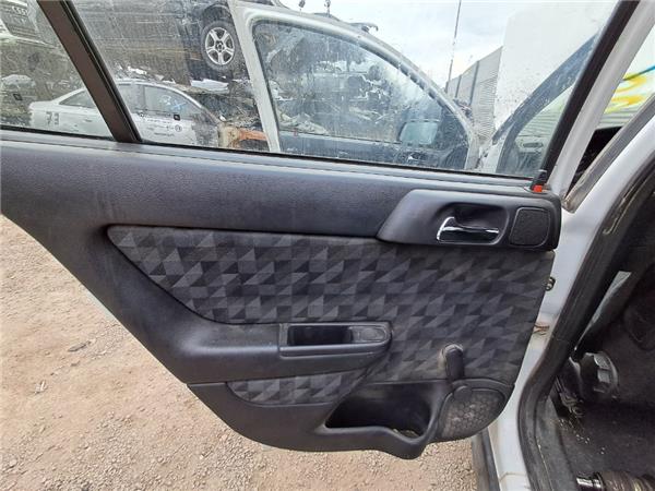 elevalunas electrico trasero izquierdo opel a