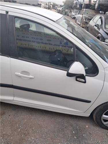 puerta delantera derecha peugeot 207 2006 14