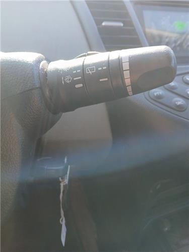mando limpiaparabrisas nissan primera berlina