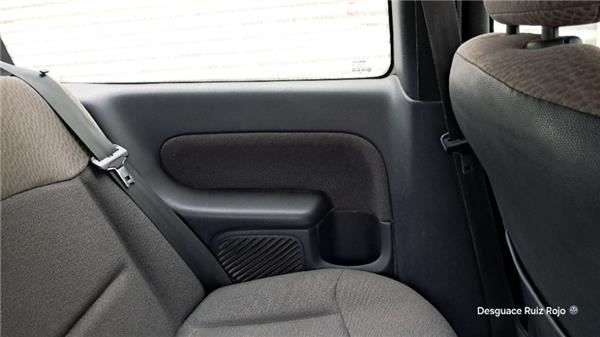 guarnecido puerta trasera izquierda renault c