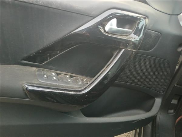 guarnecido puerta delantera izquierda peugeot