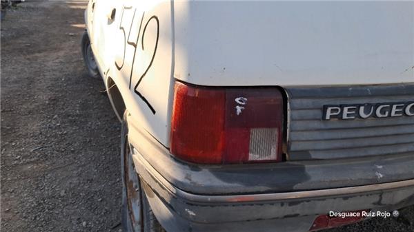 piloto trasero izquierdo peugeot 205 berlina