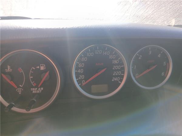 cuadro completo nissan primera berlina p12 12