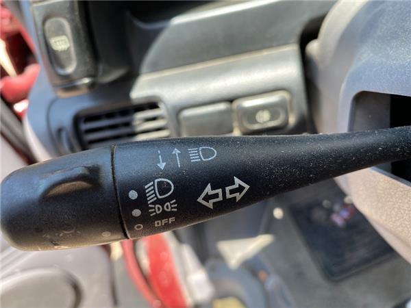 mando intermitencia nissan serena c23m 071992