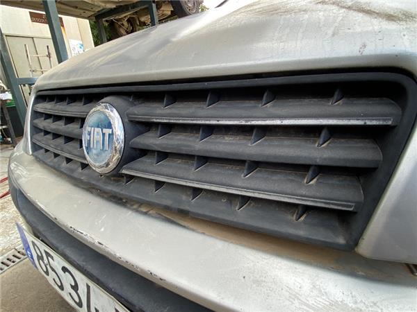 rejilla capo fiat ii punto (188) berlina (1999 >) 1.2 60 (188.030, .050, .130, .150, .230, .250)