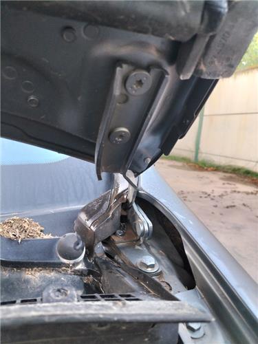 bisagra capo derecha citroen c5 berlina 2004