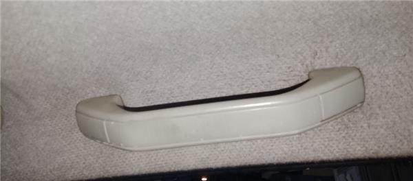 asidero superior delantero derecho peugeot 30