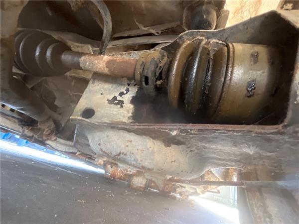 palier trasero derecho peugeot 505 berlina 05