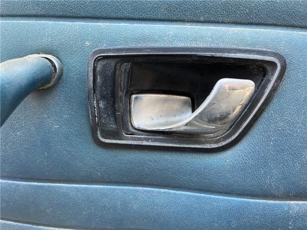 manilla interior puerta delantera izquierda p