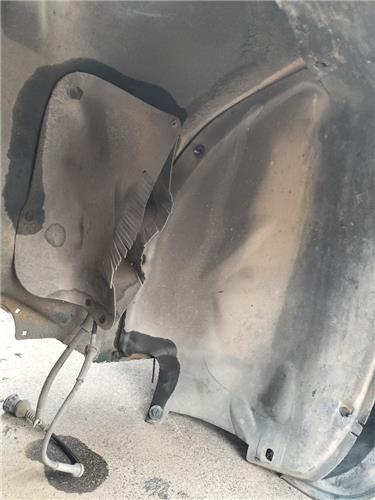 protector pase rueda delantero derecho audi 100 berlina (c4)(1990 >) 2.3 básico [2,3 ltr.   98 kw]