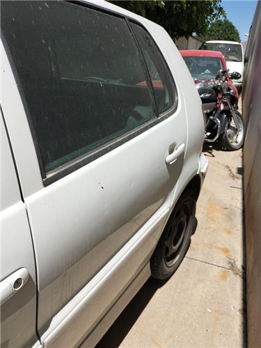 puerta trasera izquierda volkswagen polo iii