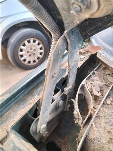 bisagra capo derecha peugeot 406 berlina s1s2