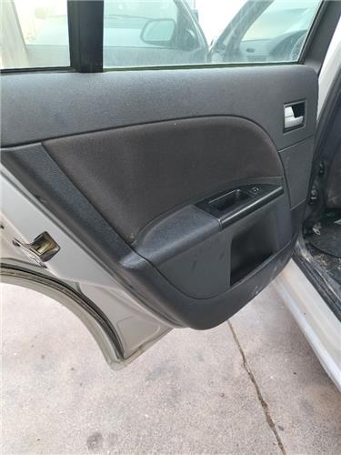 guarnecido puerta trasera izquierda ford mond