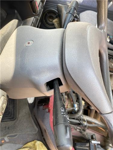 com 2000 nissan serena c23m 071992 23 lx die