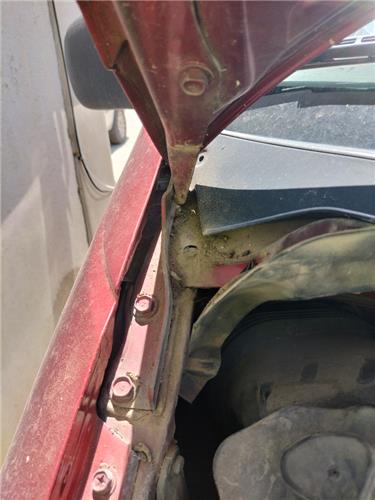 bisagra capo derecha nissan serena c23m 07199