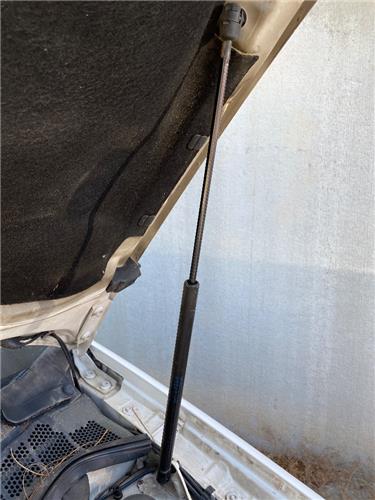 amortiguador capo volkswagen polo iii berlina