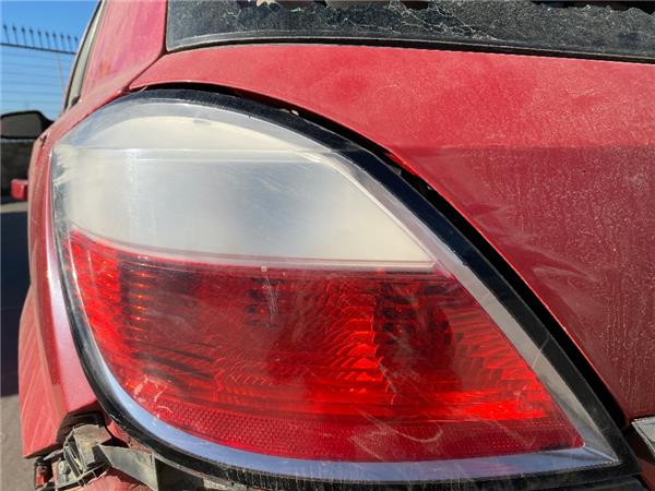 piloto trasero izquierdo opel astra h berlina