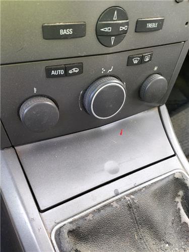 mandos climatizador opel astra h berlina 2004