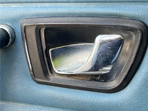 manilla interior puerta trasera izquierda peu