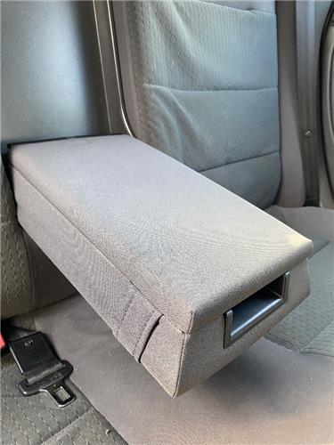reposabrazos asiento trasero volkswagen passa