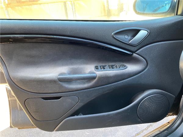 guarnecido puerta delantera izquierda citroen