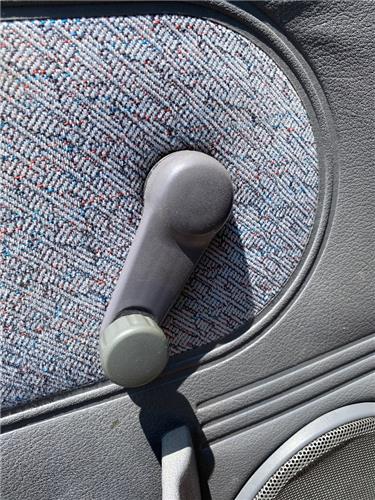 mando elevalunas delantero izquierdo nissan s