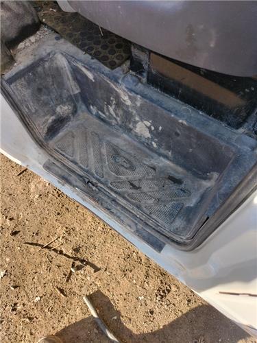 estribo plastico ford transit cajachasis fm f