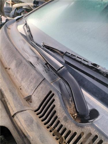 brazo limpiaparabrisas delantero derecho ford