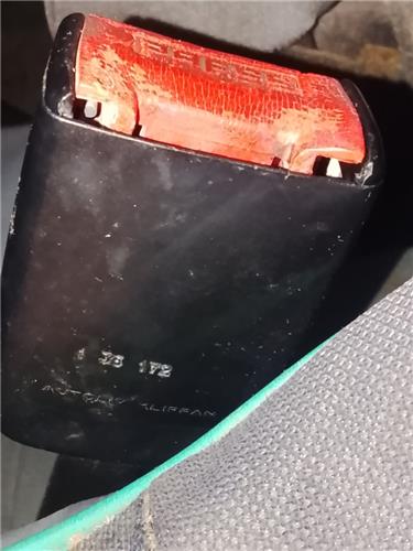 anclaje cinturon delantero izquierdo peugeot
